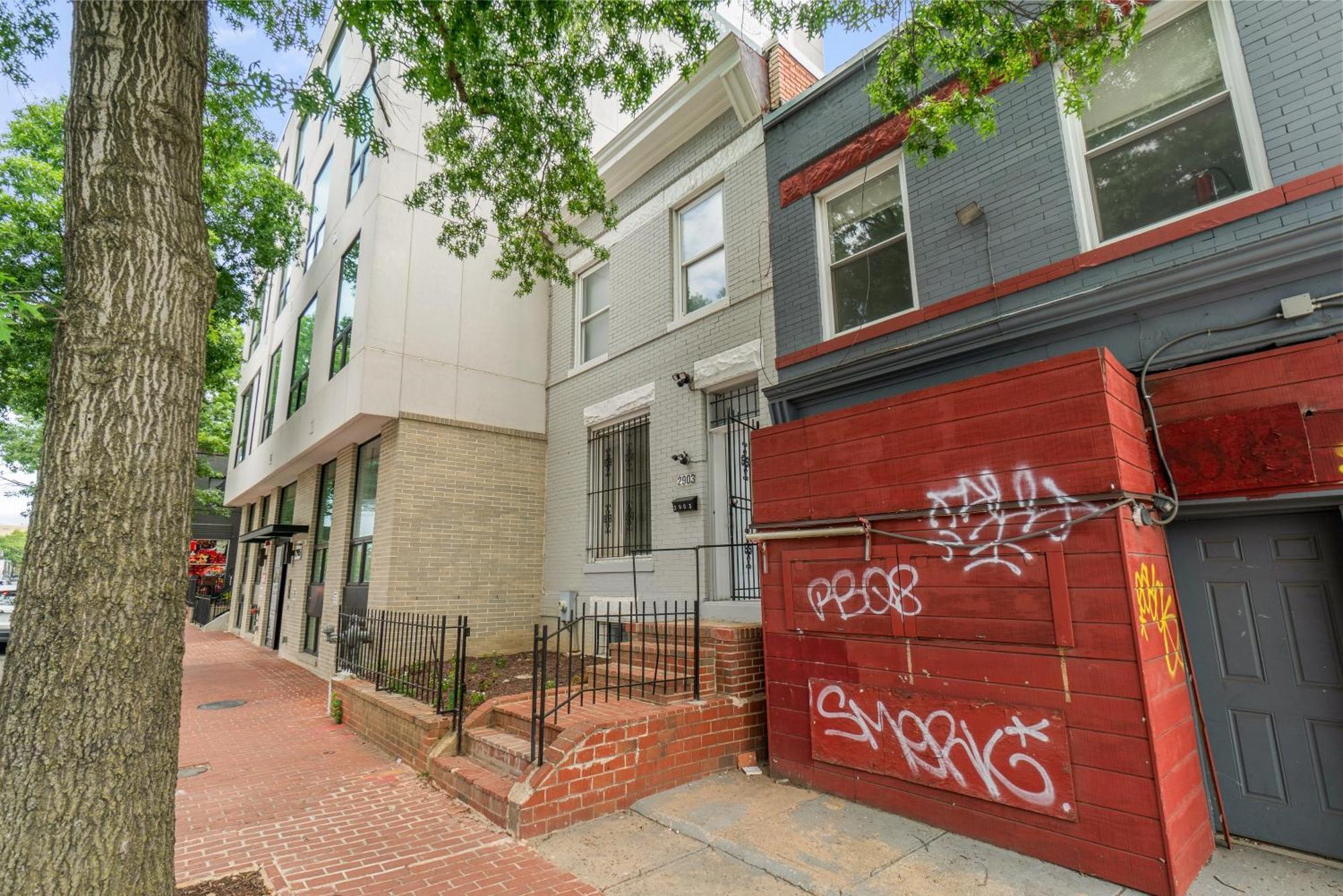 Close To Howard University , Unit #2 Washington Exterior photo